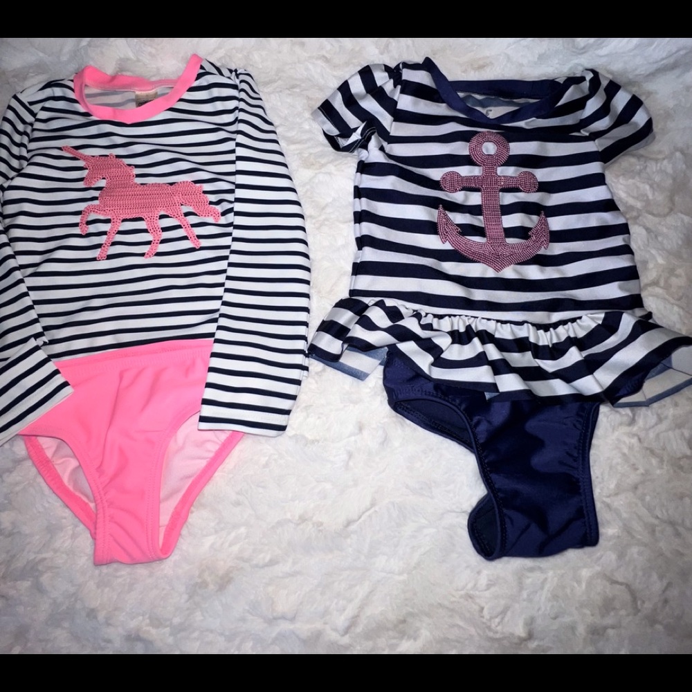 OSHKOSH UNICORN LONG SLEEVED SWIM SUIT CAT&JACK ANCHOR SHORT SLEEVED SWIM SUIT